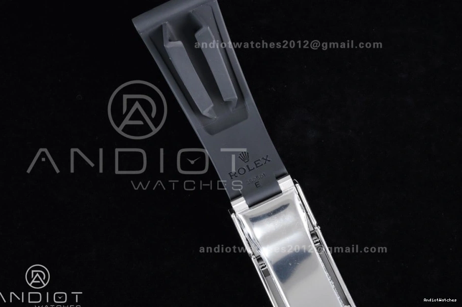 SoftTouch Diamonds Strap Silver Daytona VS4131 on Dial Edition 816 Oysterflex 1:1 VSF Best Black V2 (Weighted) 126519 1123